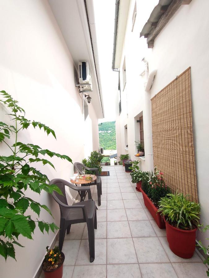 Philoxenia Guest House Makrirrákhi Extérieur photo
